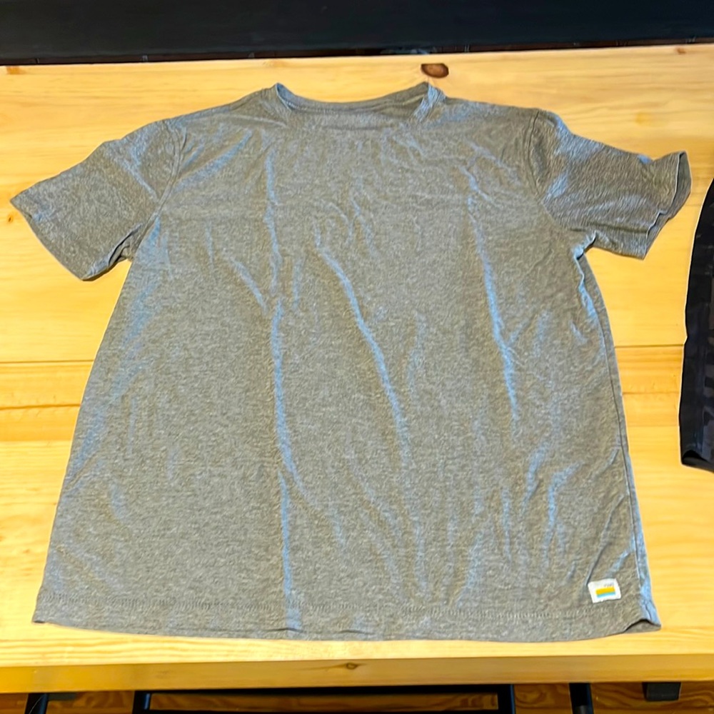 Vuori Strato Tech tee